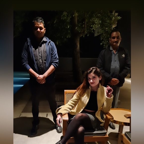 Long faux fur coat - Picture 7 of 7